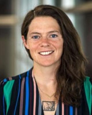 Headshot of Lindsey Martin