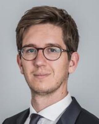 Stefan Pataky Headshot